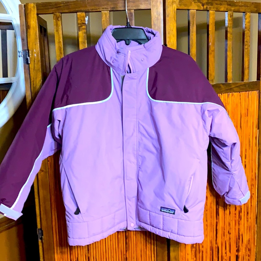 Pâtagonia  girls puffer coat size 10 excellent condition super nice warm